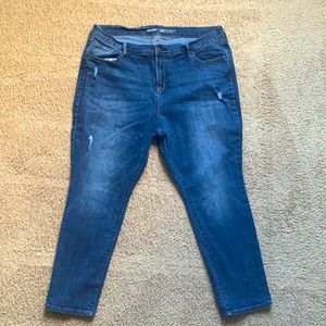 Old Navy Curve Profile Mid Rise Jeans